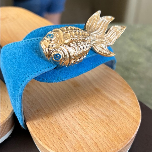 Scholl by Celine Blue Sandals with Gold Fish Accent 7.5 - Picture 4 of 5